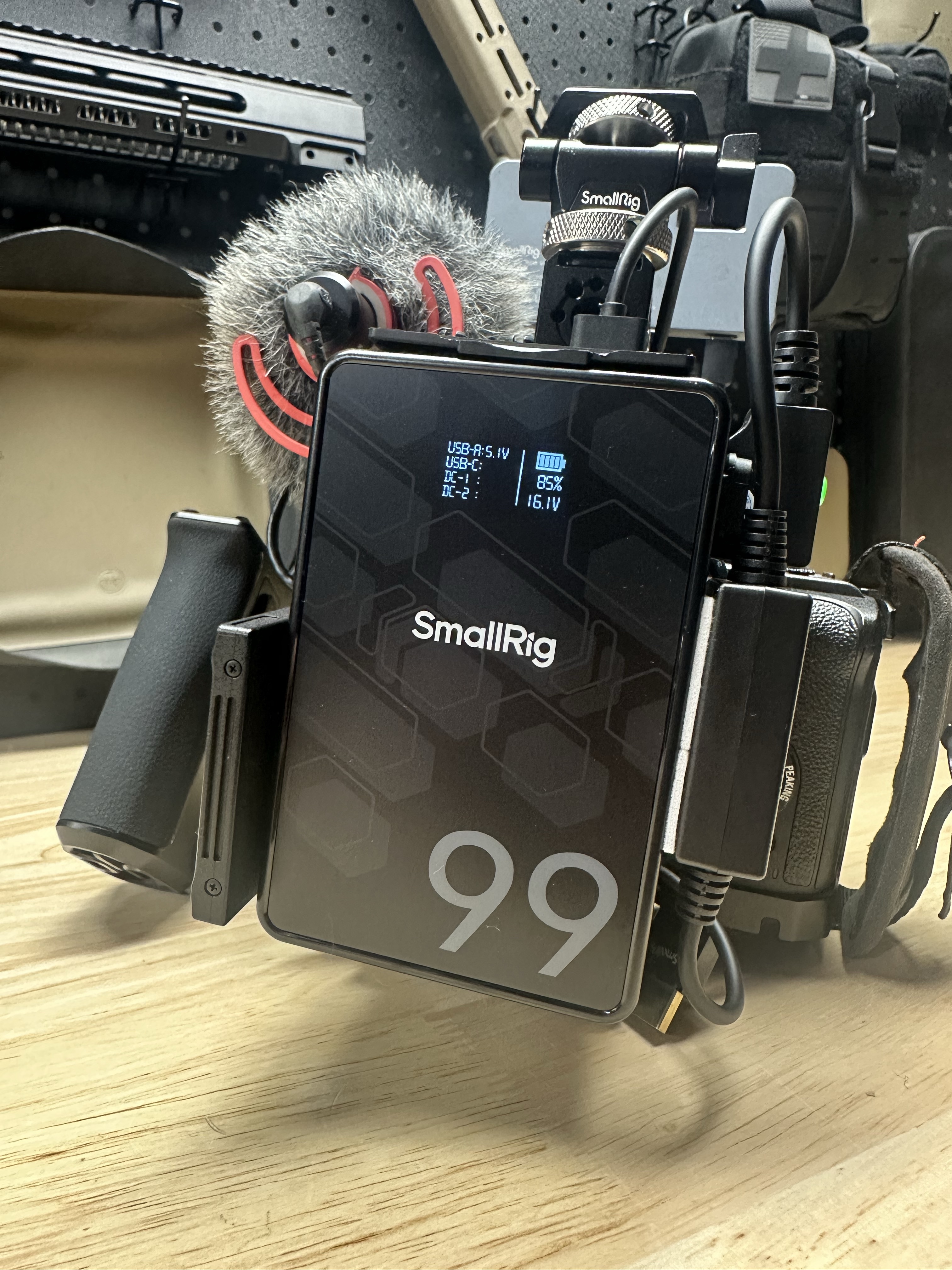 VB99 SE Mini V-Mount Battery | Compact Power | SmallRig